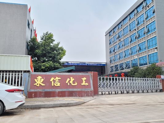 سعر جيد مقاومة درجة الحرارة -20C-120C مسحوق العفن الميلامين لوسيلة تشكيل الضغط الانترنت